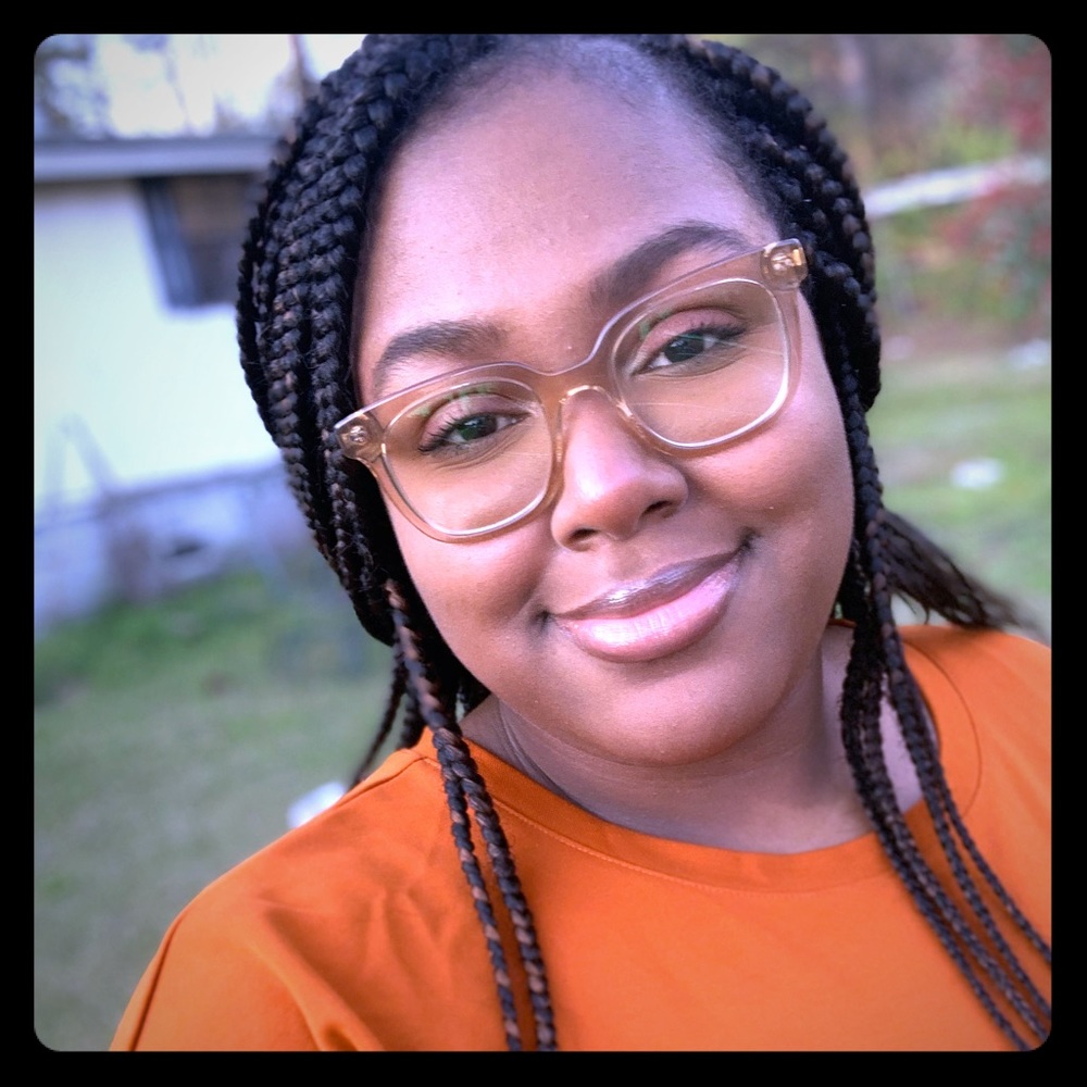 Meet your Posher, Michelle